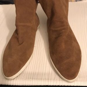COPY - Sanuk suede booties - worn once - size 9